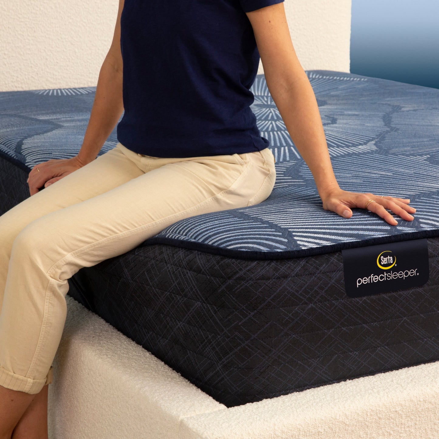 Serta Perfect Sleeper – Smooth Hybrid