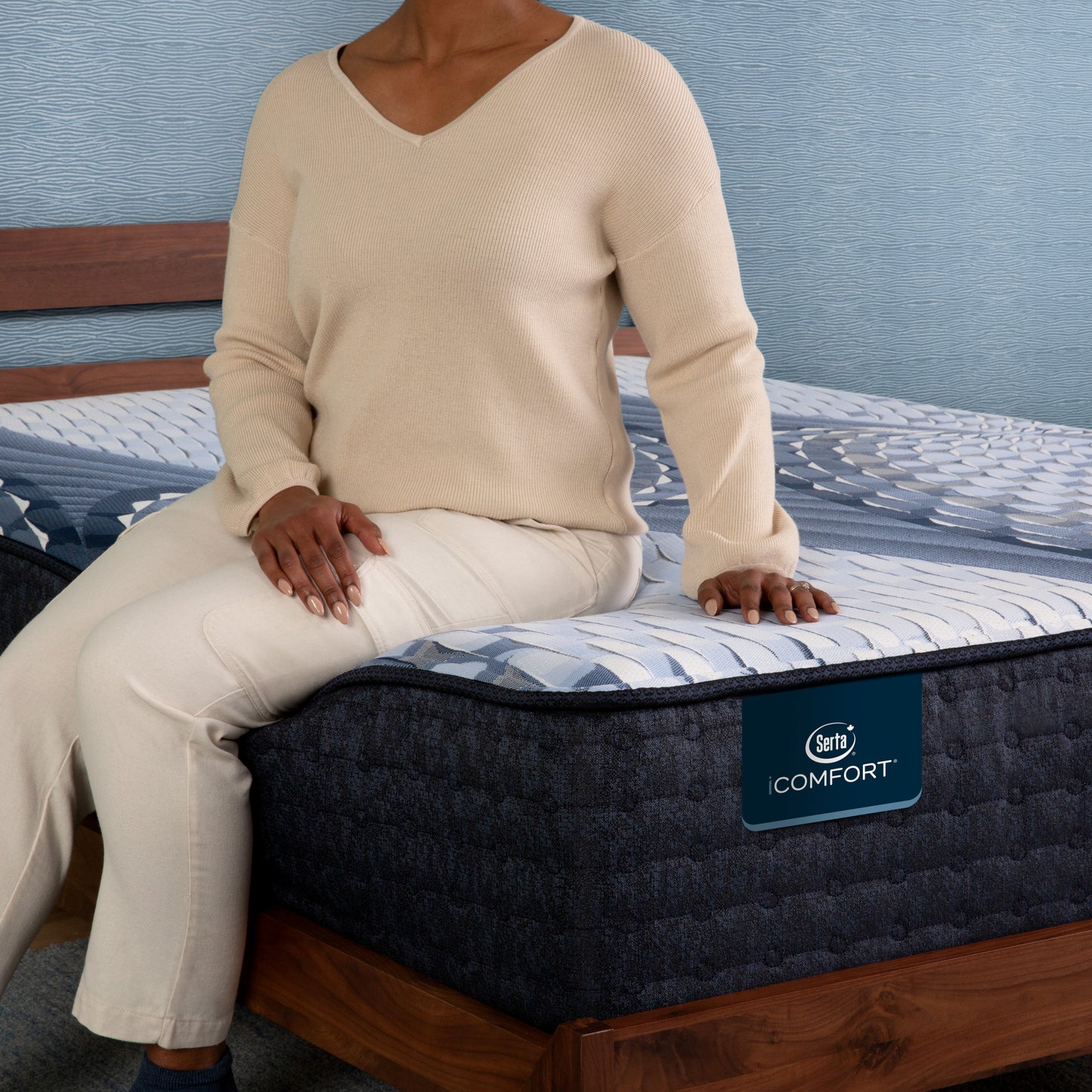 Serta iComfort Mattress - Smooth Top Level 1