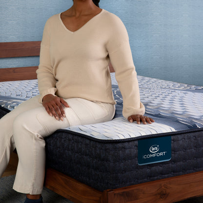 Serta iComfort Mattress - Smooth Top Level 1